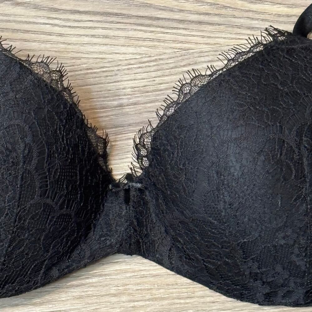Victoria's Secret Dream Angels Push-Up Lace Bra Black 34D - Picture 2 of 5